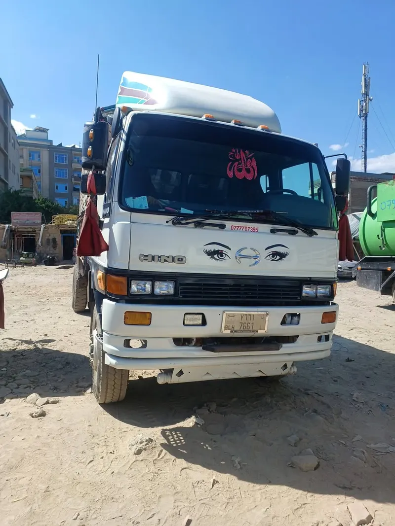 لاری هینو 6-Cylinder 800 2002 (3)