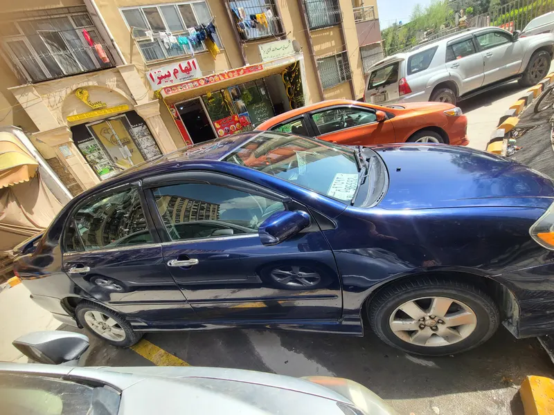 Toyota Corolla (4)