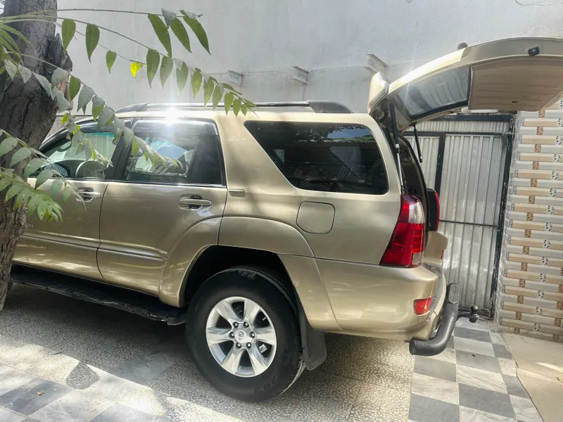 Toyota 4Runner 2004 (7)