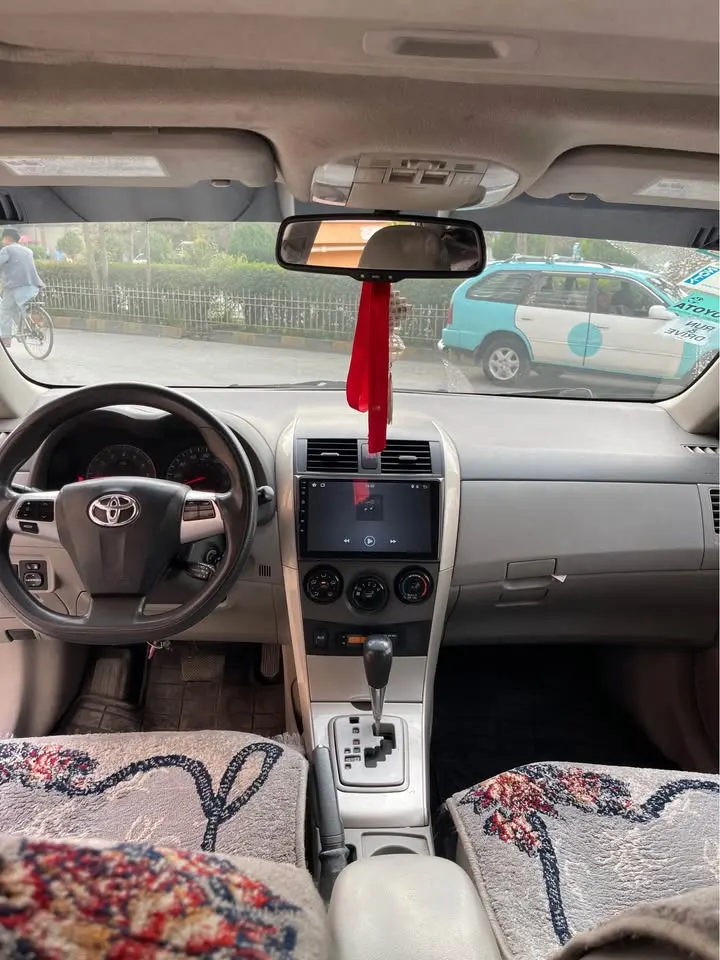 Toyota Corolla 2013 (4)