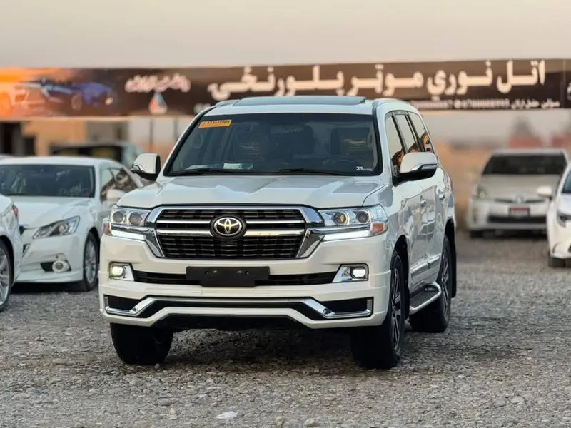 Toyota Land Cruiser 2008 (2)