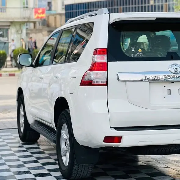 Toyota Land Cruiser 2015 (3)