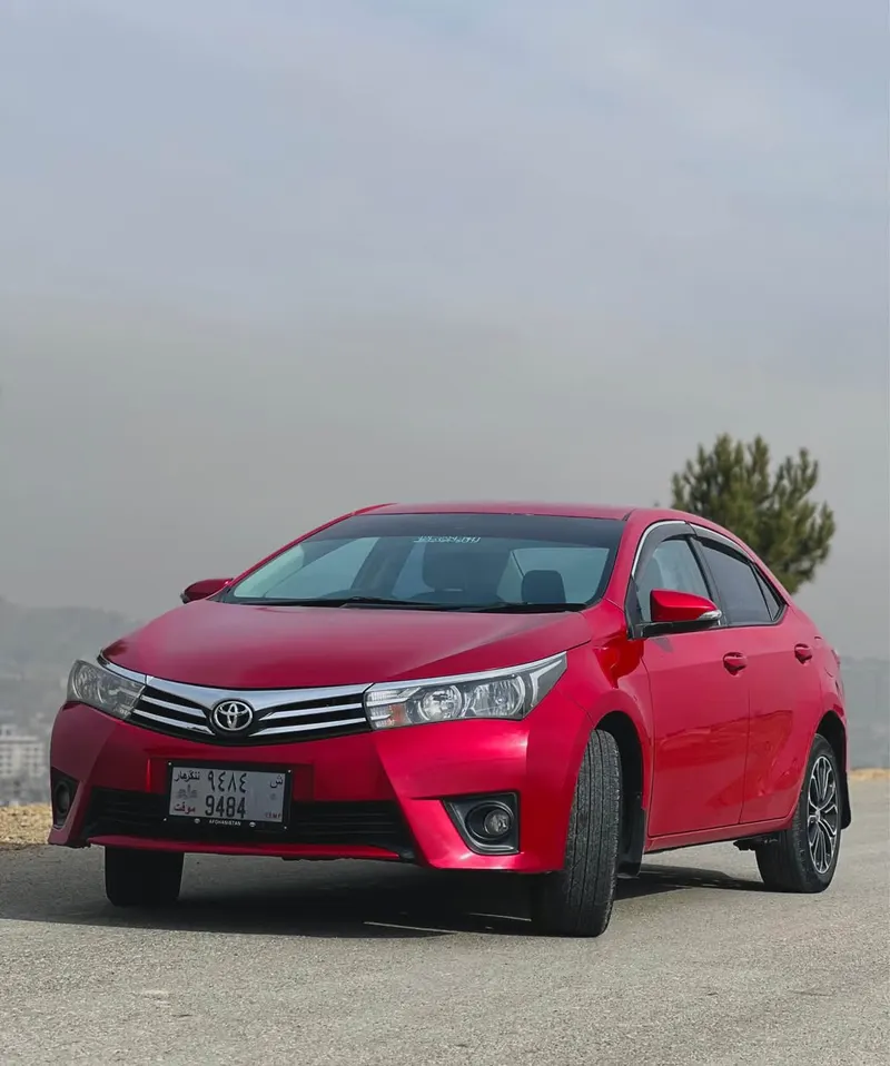 Toyota Corolla 2015 (2)
