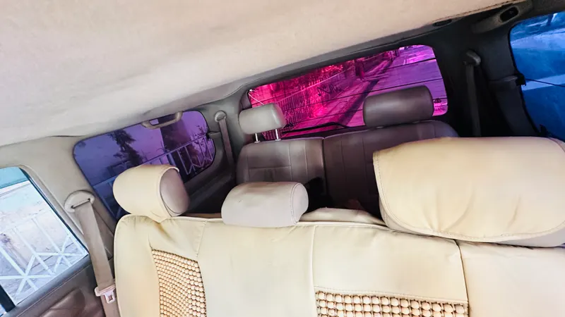 Toyota Land Cruiser 2002 (8)