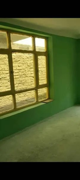 کور د پلورنې لپاره، 6 خونې، 3 بسوې (3)
