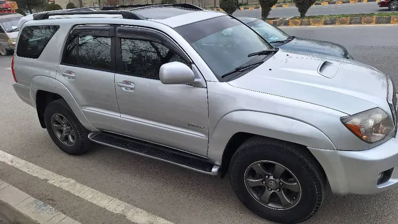 Toyota 4 Runner 2005 (2)