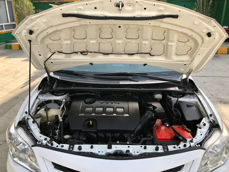 Toyota Corolla LE 2013 (5)