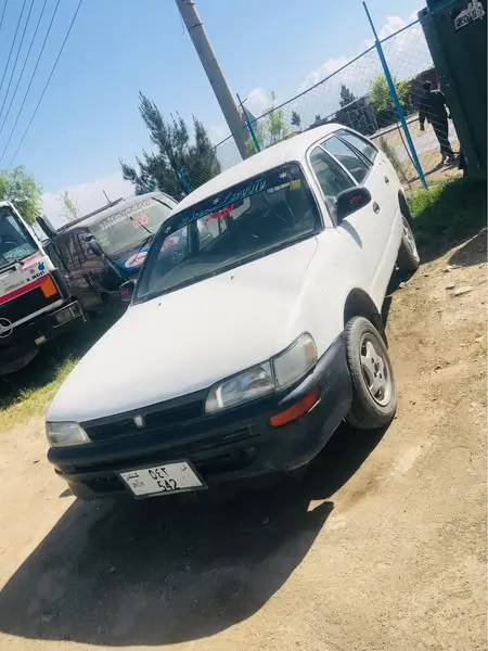 Toyota Corolla 1996 (2)