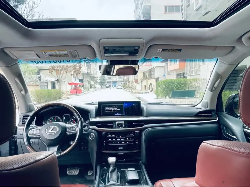 Lexus 2016 (4)
