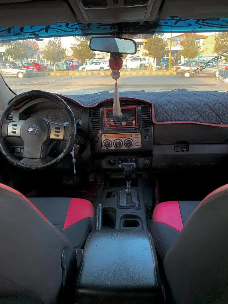 Nissan Pickup 2007 (4)