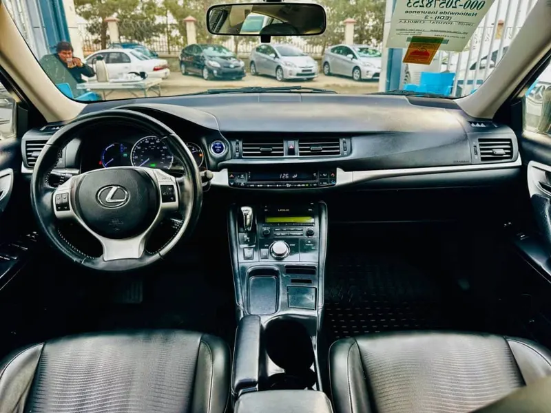 Lexus 2013 (4)