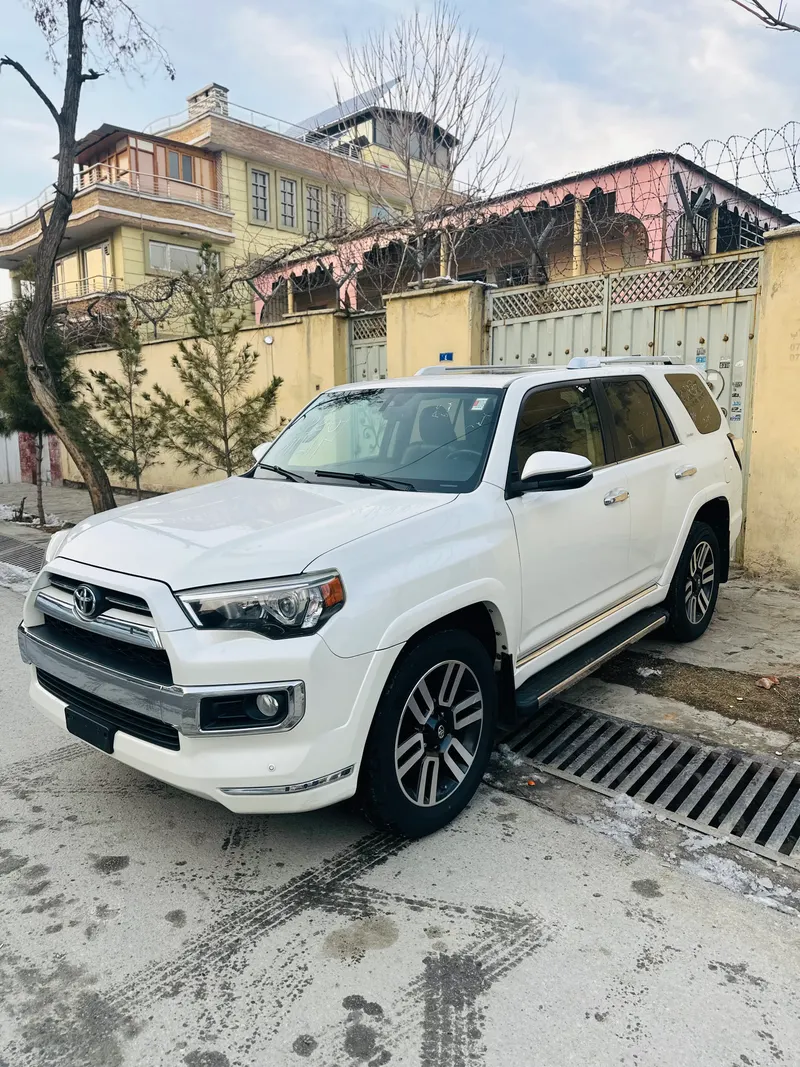 Toyota 4Runner Limited 2014 (3)