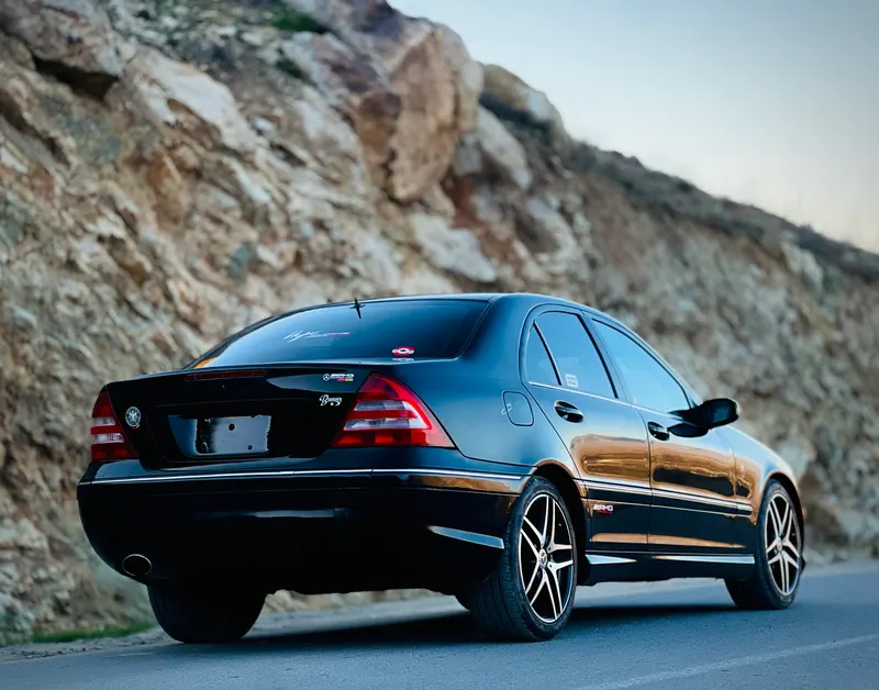 Mercedes-Benz 2005 (4)