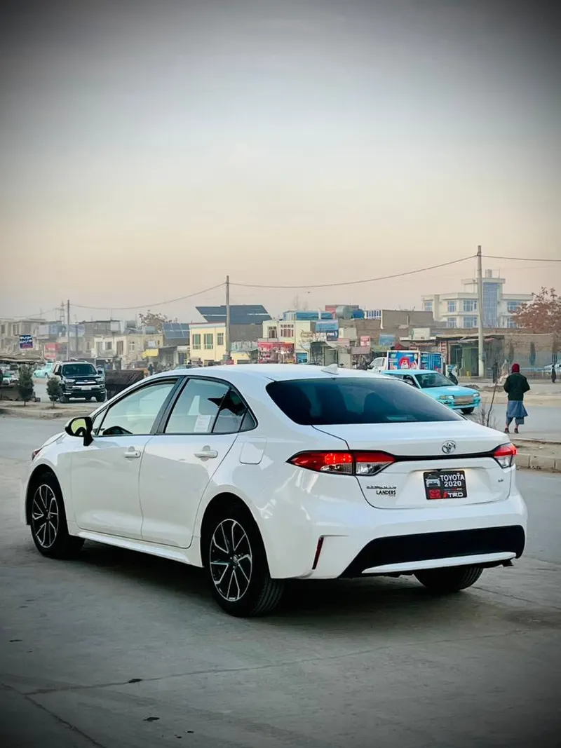 Toyota Corolla 2020 (3)
