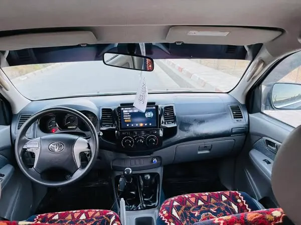 Toyota Hilux 2009 (4)