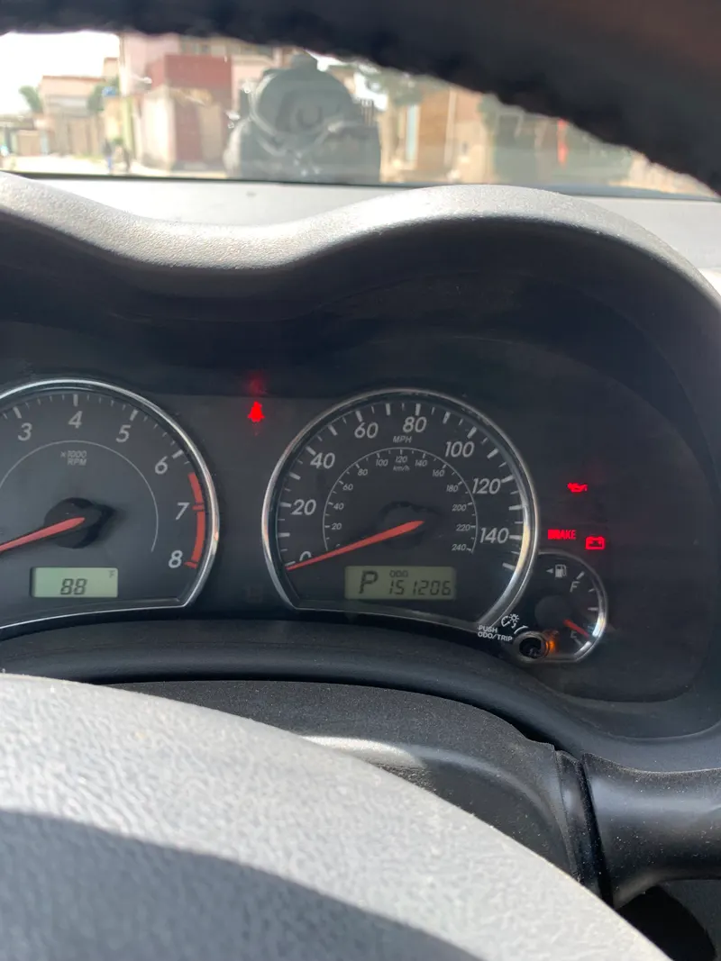Toyota Corolla 2012 (4)