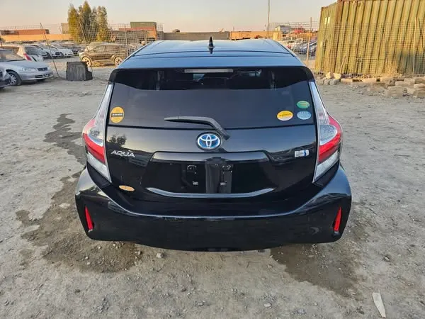 Toyota Aqua 2019 (2)