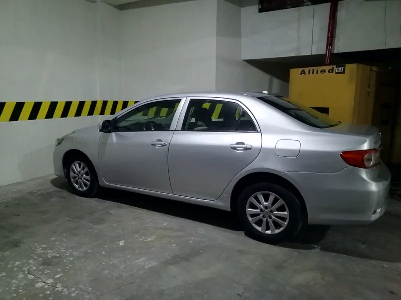 Toyota Corolla 2009 (1)