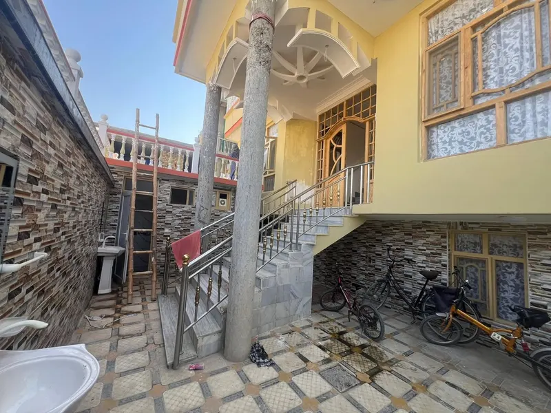3-storey house for sale, 6 rooms, 150 m², near Ishan Kamal, Mazar-i-Sharif (2)
