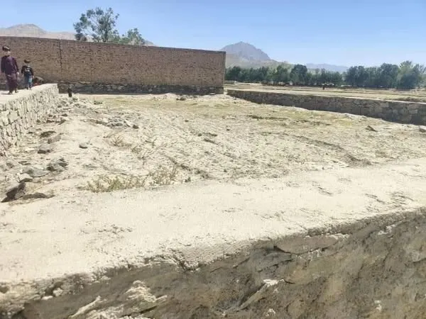 Land for sale, 400 m², Chehelsotoon, District 7, Kabul (2)