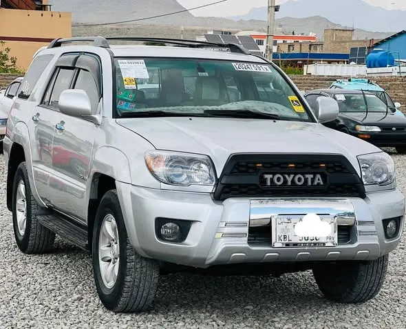 تویوتا 4Runner 2008 (2)