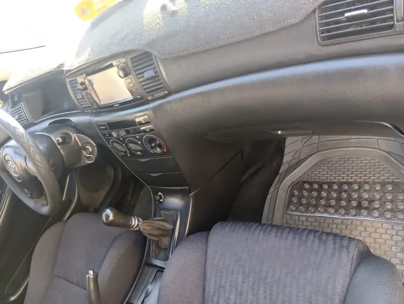 Toyota Fielder 2005 (5)