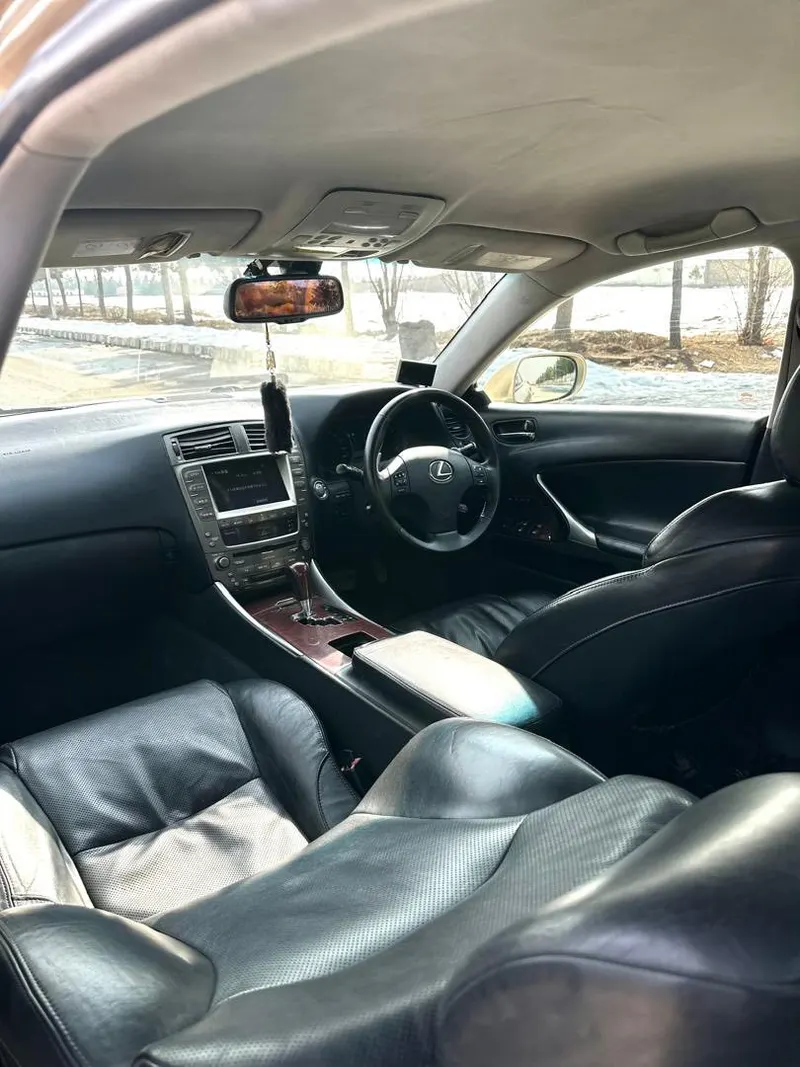 Lexus Is250 2007 (4)