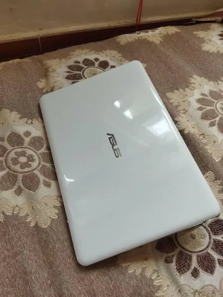 ASUS Laptop for Sale (1)