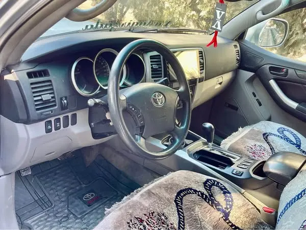 Toyota 4Runner Limited 2003 (3)