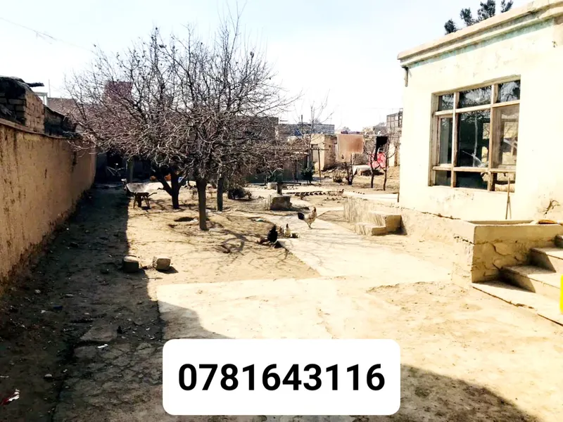 Old house for sale, 8 biswa (800 m²), Qambar Square, District 5, Kabul (1)