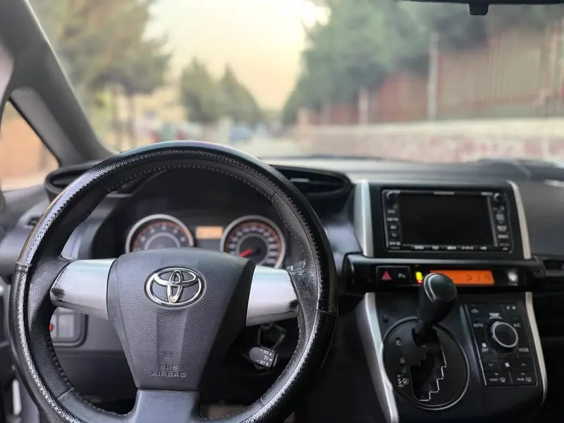 Toyota Fielder 2015 (4)