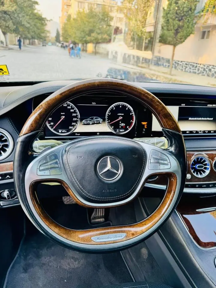 Mercedes-Benz 2014 (4)
