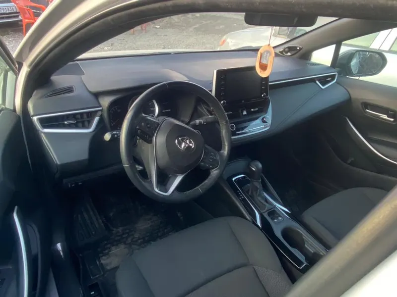 Toyota Corolla SE 2020 (2)