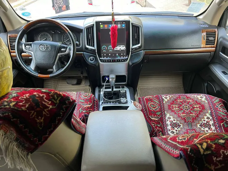 Toyota Land Cruiser 2008 (4)