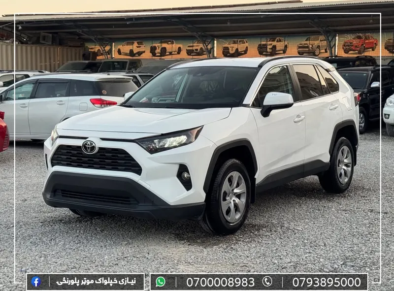 Toyota Rav 4 2021 (2)