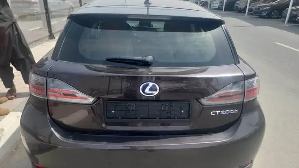 Lexus 2012 (2)