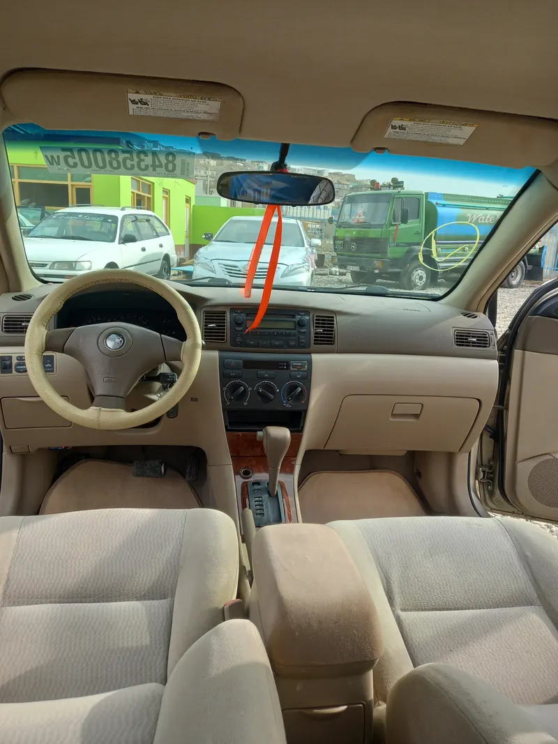 Toyota Corolla 2006 (2)