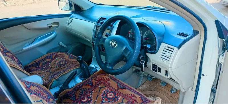 Toyota Corolla 2013 (4)