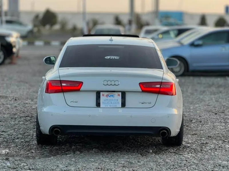 Audi A6 hybrid 2013 (3)