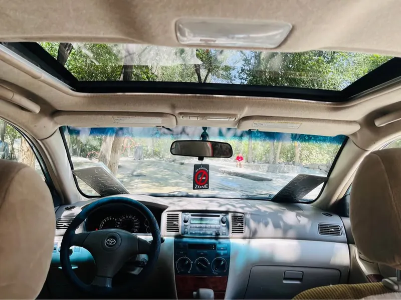 Toyota Corolla 2005 (4)