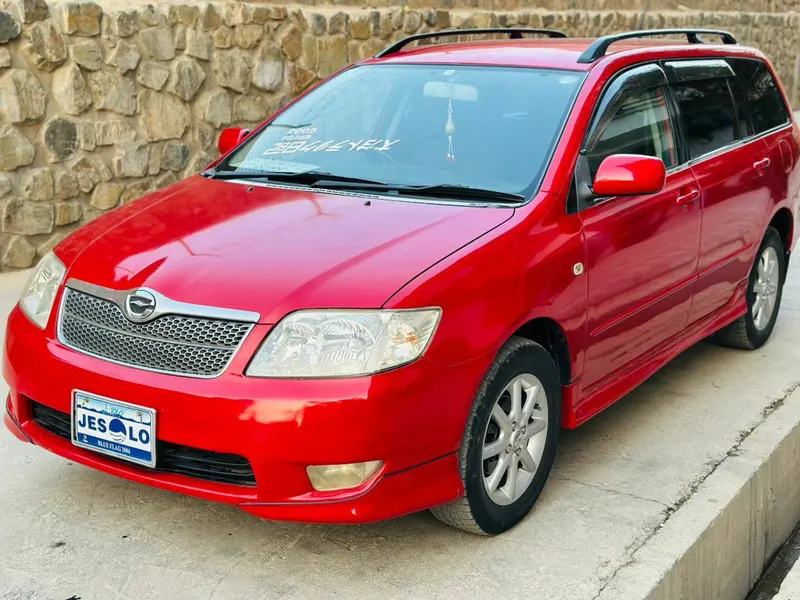 Toyota Fielder 2005 (1)