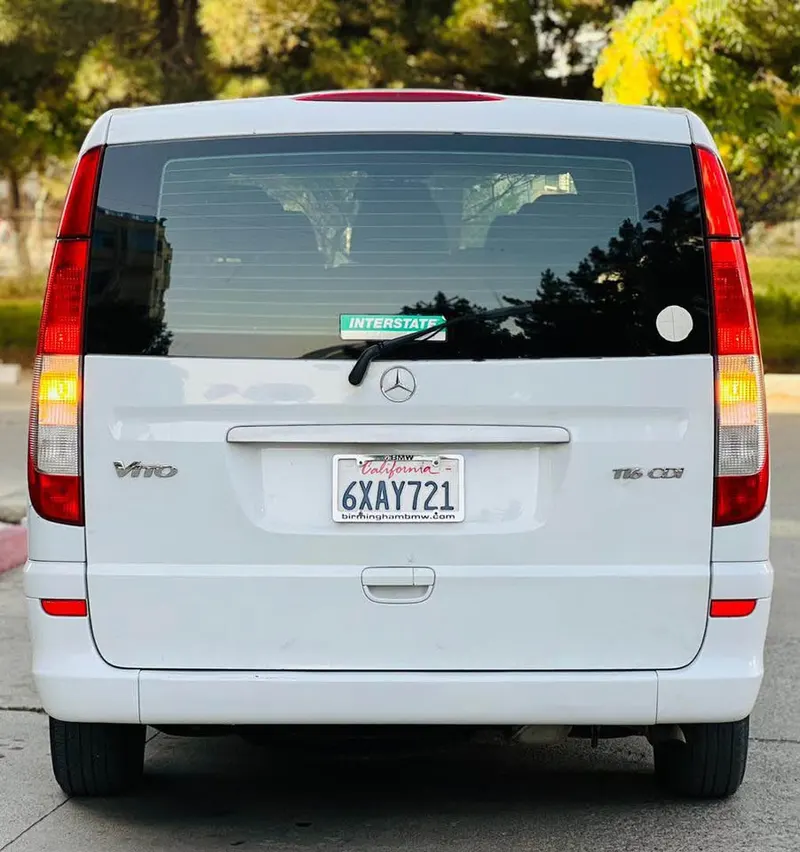 Mercedes-Benz 2012 (3)