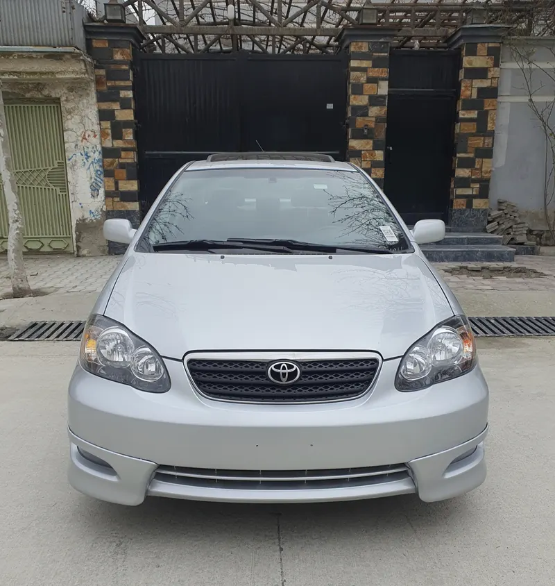 Toyota corolla 2005 (1)