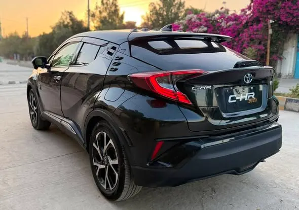 تویوتا C-HR 2018 (3)