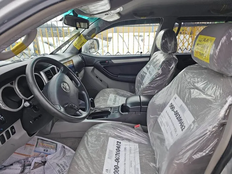 Toyota 4Runner SR5 2004 (4)