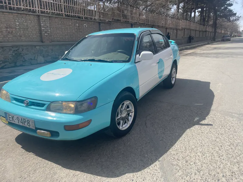 Toyota Corolla (2)