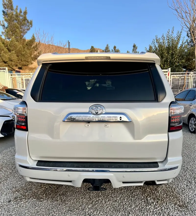 Toyota 4 Runner 2016 (3)