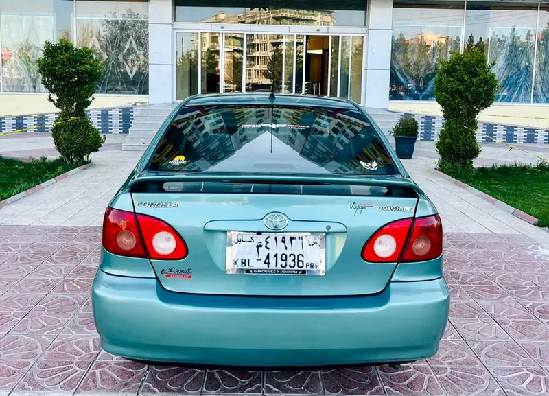 Toyota Corolla 2005 (3)