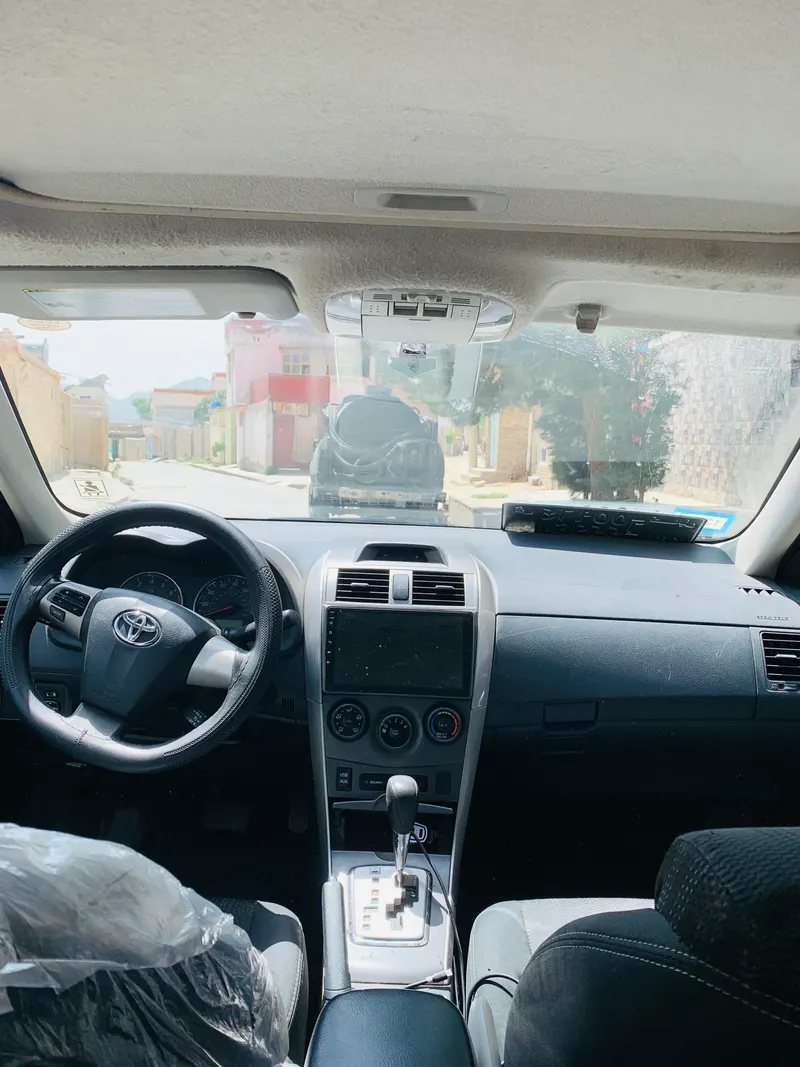 Toyota Corolla 2012 (3)
