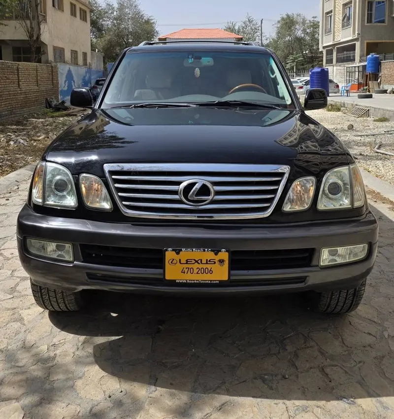 Lexus LX470 2006 (3)